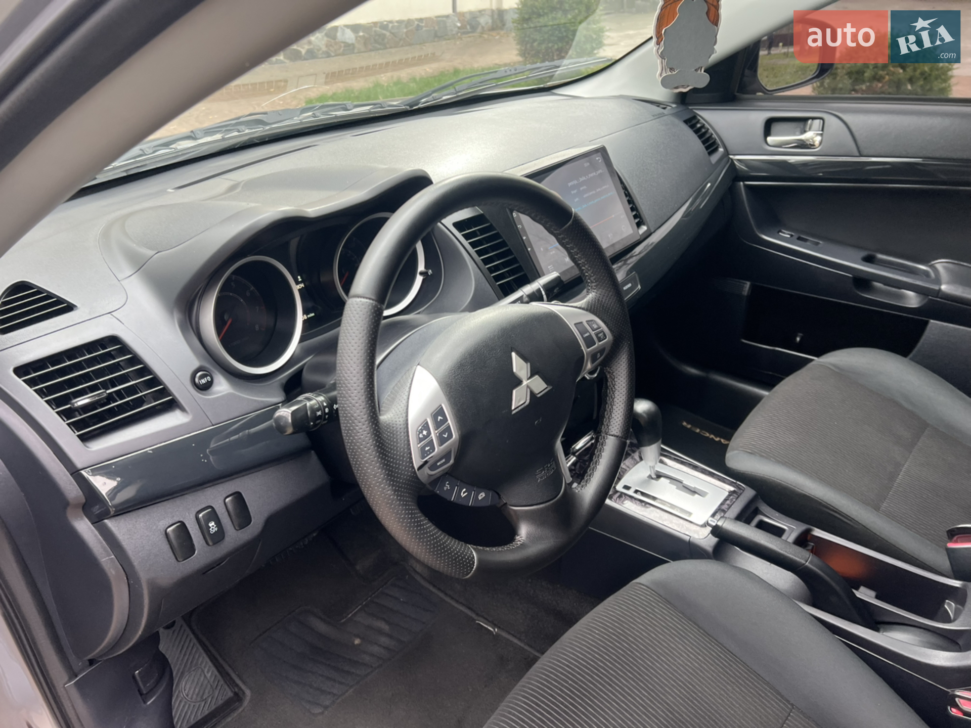 2016 Mitsubishi Lancer - мініатюра 32