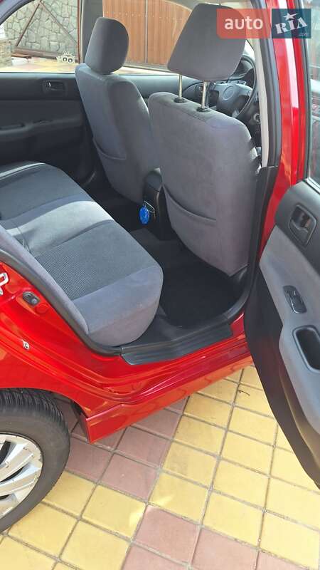 Седан Mitsubishi Lancer 2004 в Житомире