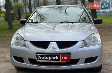 Седан Mitsubishi Lancer 2004 в 