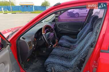 Седан Mitsubishi Lancer 1996 в 