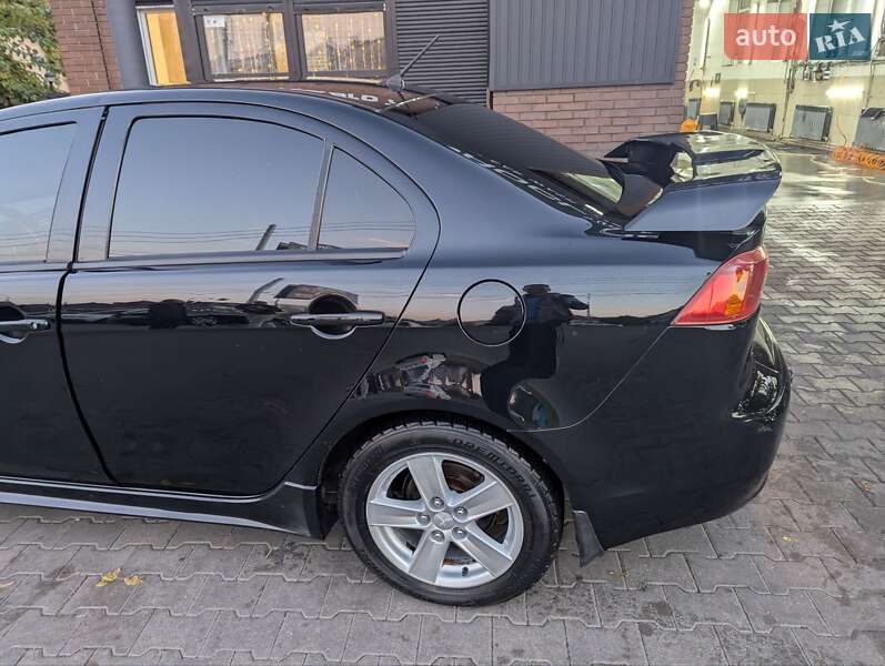Седан Mitsubishi Lancer 2007 в Києві
