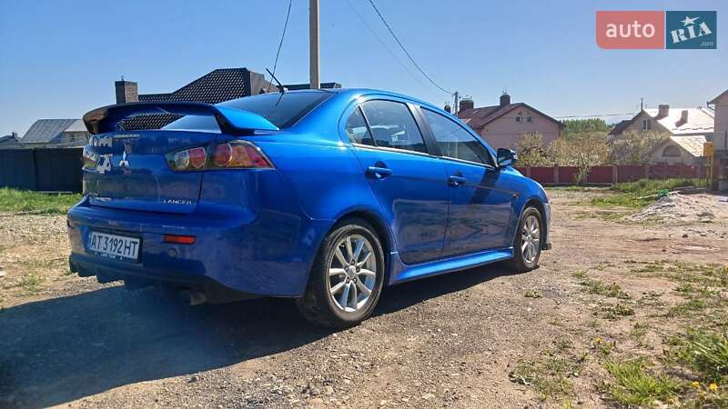 Седан Mitsubishi Lancer 2015 в Івано-Франківську