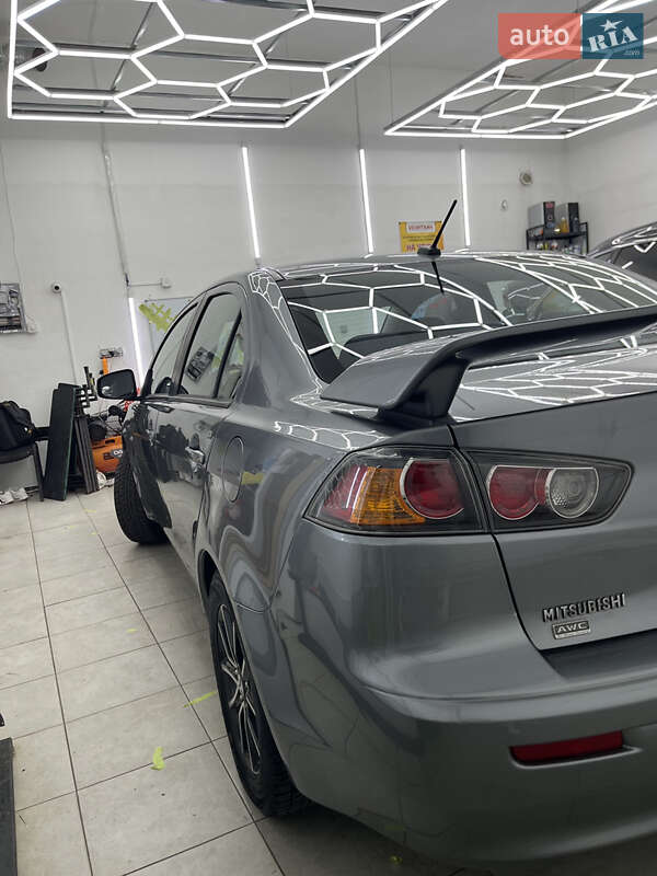 Седан Mitsubishi Lancer 2014 в Киеве