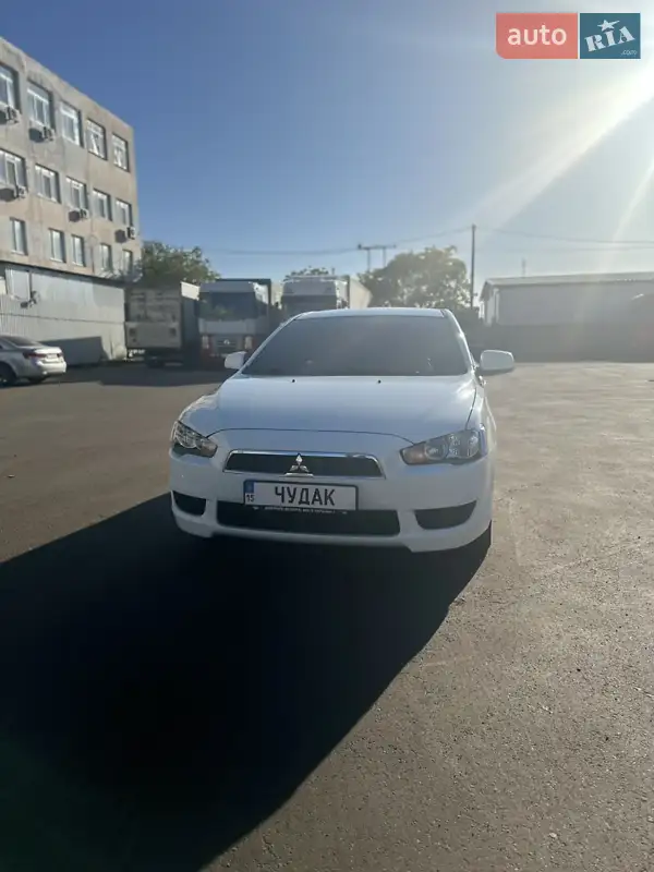 Mitsubishi Lancer 2014