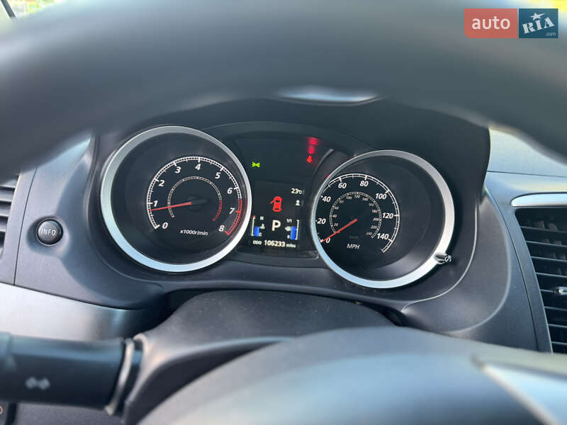 Седан Mitsubishi Lancer 2015 в Днепре