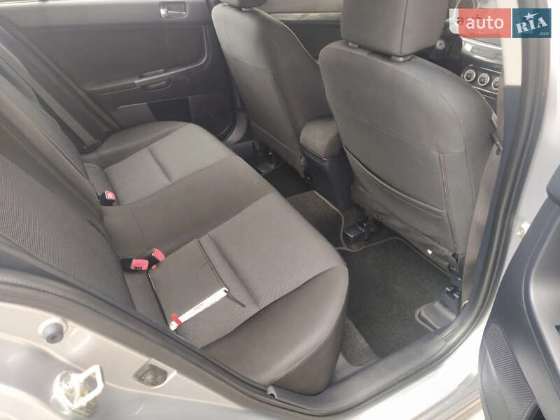 Хетчбек Mitsubishi Lancer 2008 в Луцьку