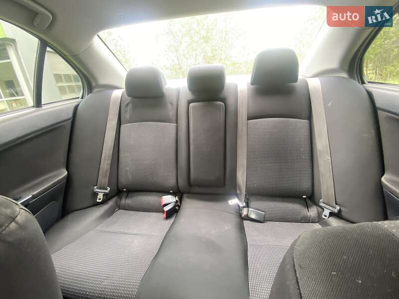 Седан Mitsubishi Lancer 2008 в Львові