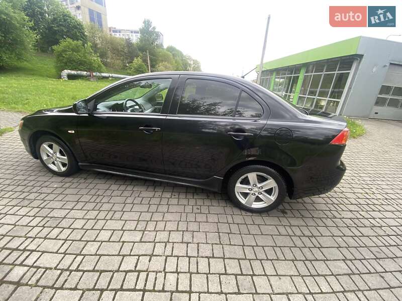 Седан Mitsubishi Lancer 2008 в Львові