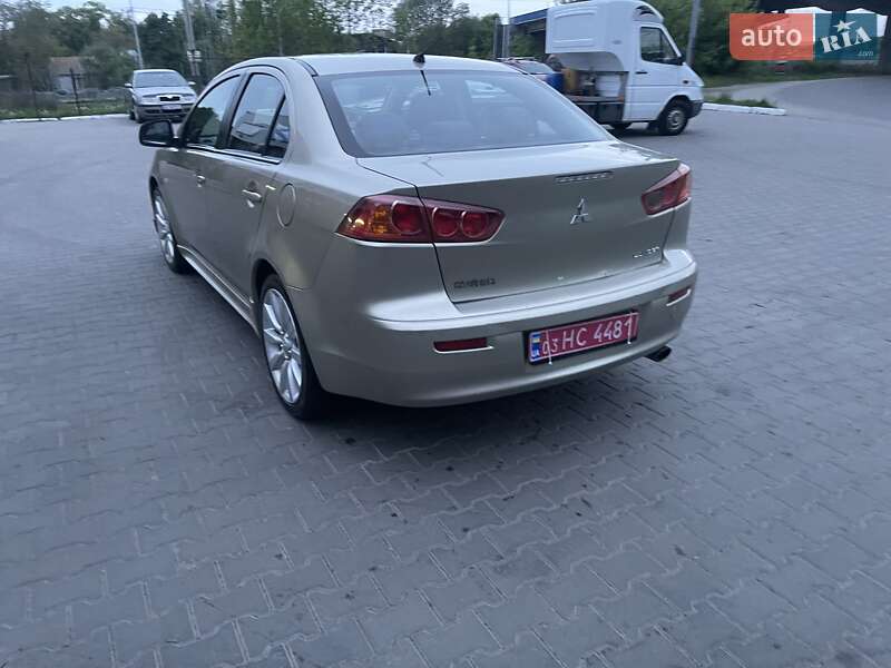 Седан Mitsubishi Lancer 2008 в Луцьку