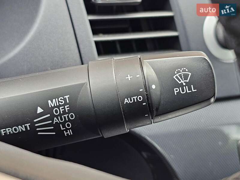 Седан Mitsubishi Lancer 2011 в Києві
