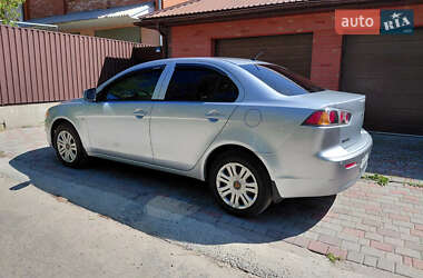 Седан Mitsubishi Lancer 2010 в 