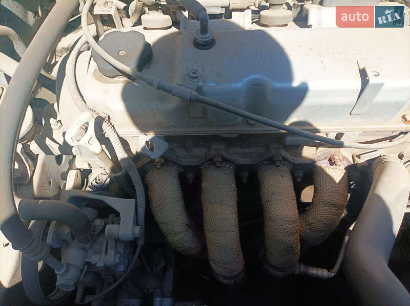Седан Mitsubishi Lancer 2006 в Николаеве