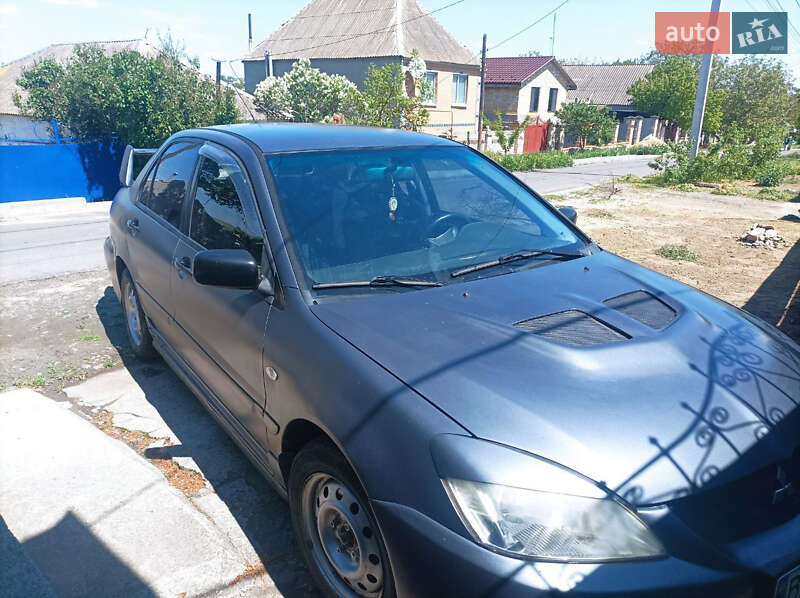 Седан Mitsubishi Lancer 2006 в Николаеве