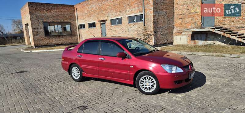 Седан Mitsubishi Lancer 2005 в 