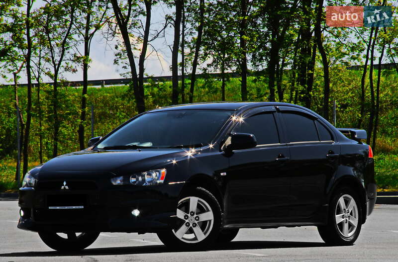 Седан Mitsubishi Lancer 2009 в Дніпрі