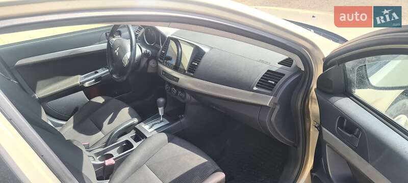 Седан Mitsubishi Lancer 2009 в Василькові