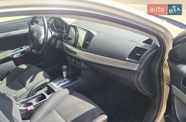 Седан Mitsubishi Lancer 2009 в 