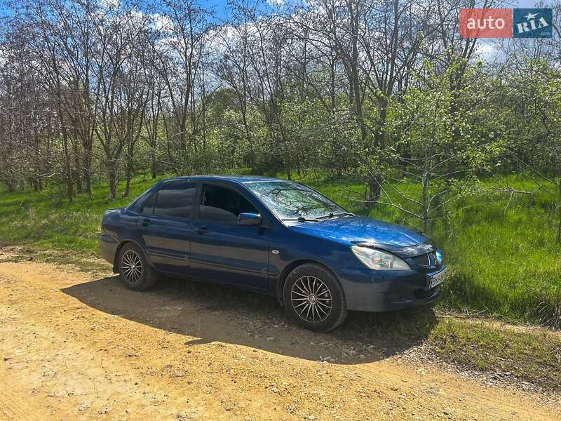 Седан Mitsubishi Lancer 2006 в Березовке