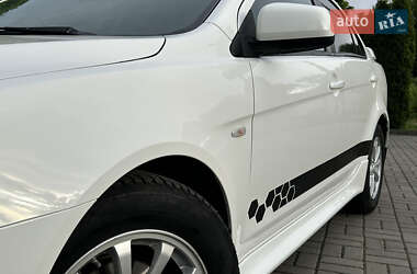 Седан Mitsubishi Lancer 2012 в 