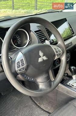 Седан Mitsubishi Lancer 2012 в 