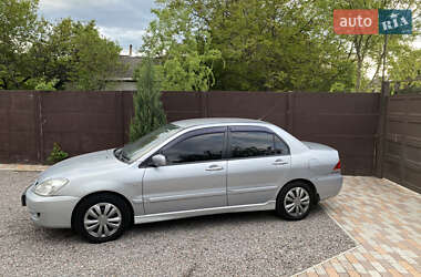 Седан Mitsubishi Lancer 2004 в 