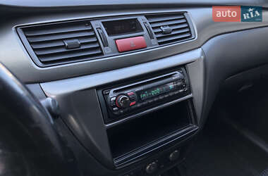 Універсал Mitsubishi Lancer 2005 в 