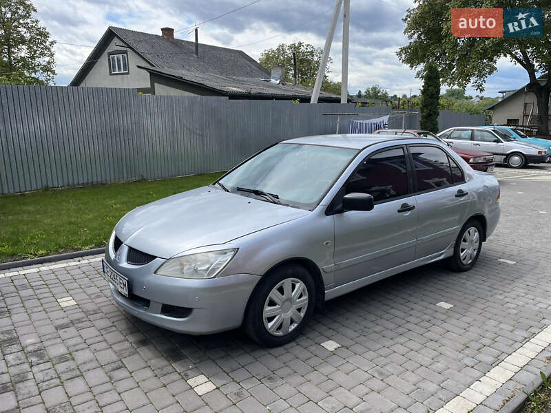 Mitsubishi Lancer 2004