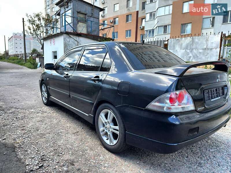 Седан Mitsubishi Lancer 2007 в Одессе