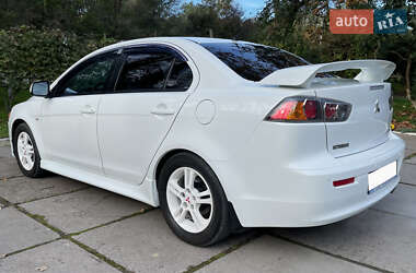 Седан Mitsubishi Lancer 2011 в 