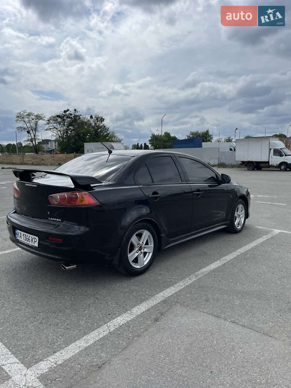 Седан Mitsubishi Lancer 2007 в Києві