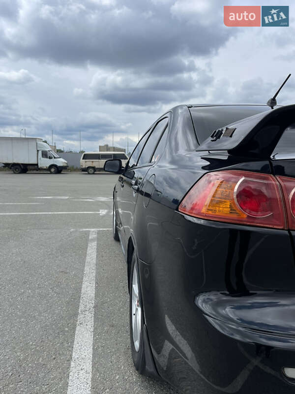 Седан Mitsubishi Lancer 2007 в Києві