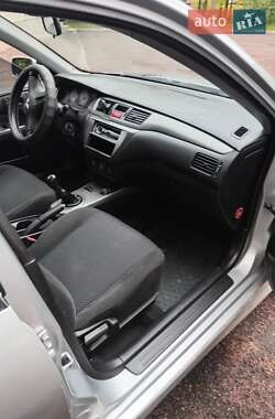 Седан Mitsubishi Lancer 2006 в 