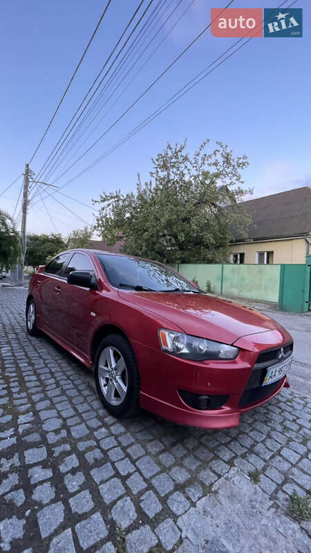 Седан Mitsubishi Lancer 2008 в Киеве