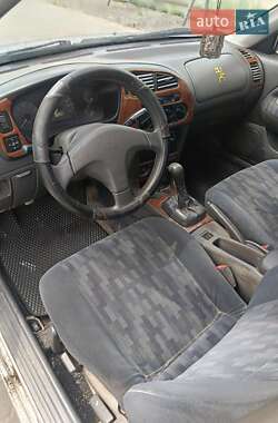 Седан Mitsubishi Lancer 1996 в 