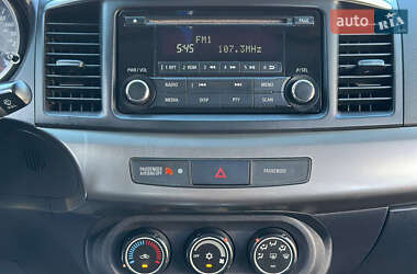 Седан Mitsubishi Lancer 2013 в 