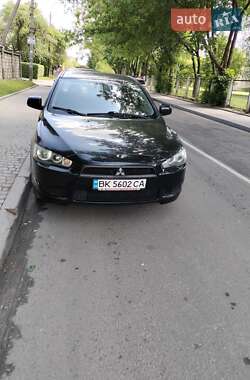 Седан Mitsubishi Lancer 2008 в Ровно