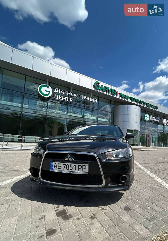 Седан Mitsubishi Lancer 2014 в Дніпрі