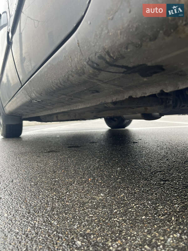 Седан Mitsubishi Lancer 2008 в Києві