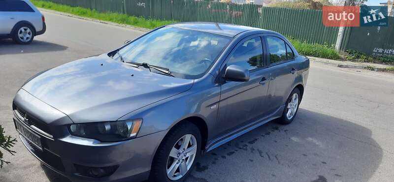 Седан Mitsubishi Lancer 2007 в Софиевской Борщаговке