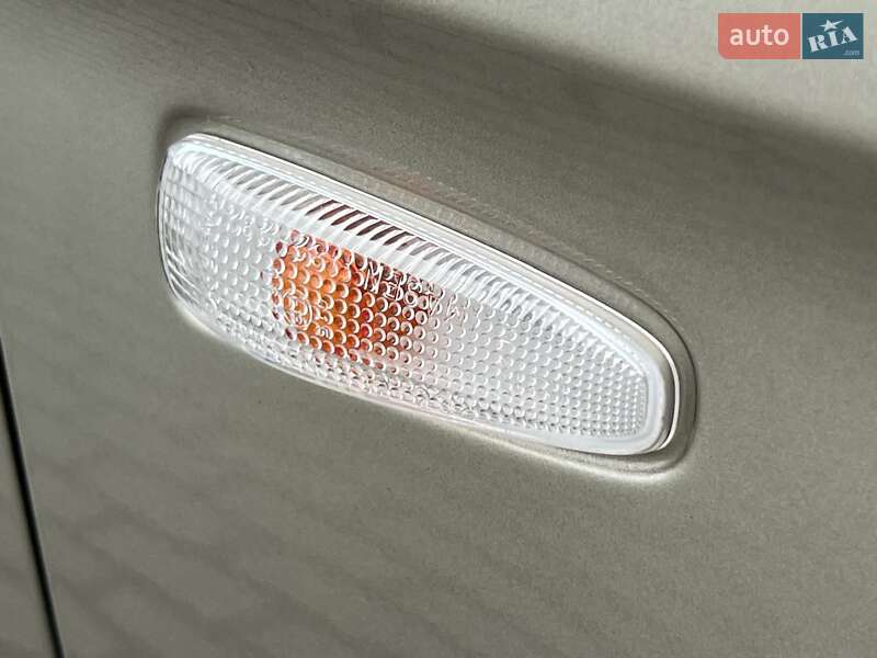 Седан Mitsubishi Lancer 2009 в Киеве