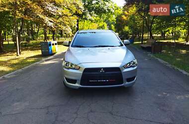 Седан Mitsubishi Lancer 2014 в 