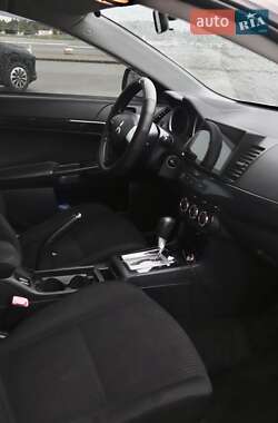 Седан Mitsubishi Lancer 2013 в 