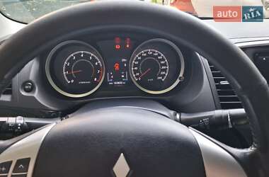 Седан Mitsubishi Lancer 2013 в 