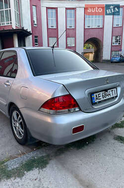 Седан Mitsubishi Lancer 2005 в 