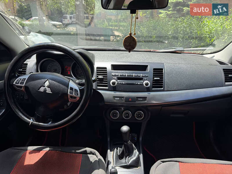 Седан Mitsubishi Lancer 2008 в Одессе