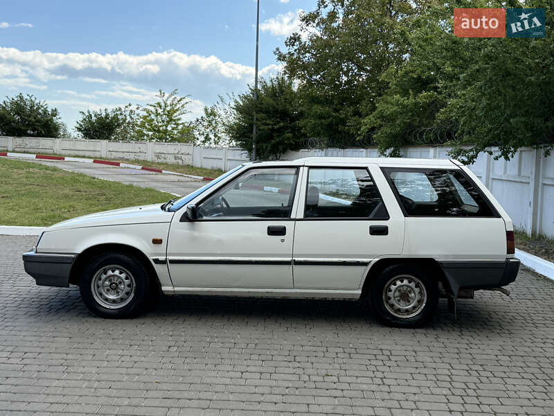 Універсал Mitsubishi Lancer 1991 в Одесі