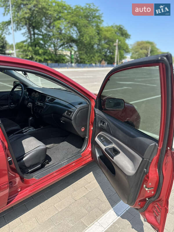 Седан Mitsubishi Lancer 2004 в Одесі