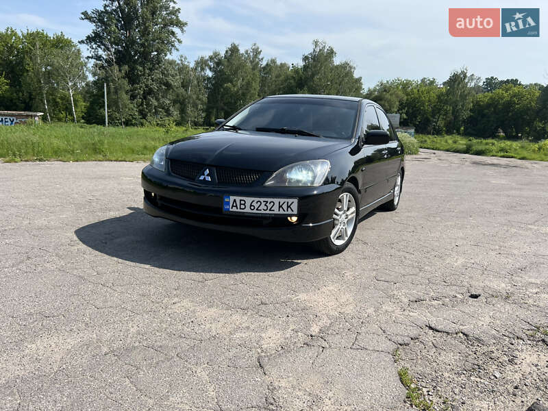 Седан Mitsubishi Lancer 2006 в Виннице