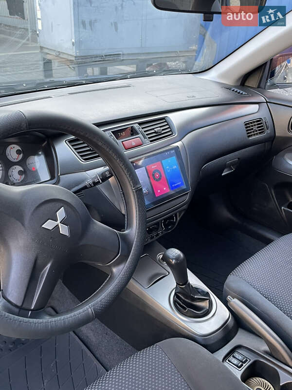 Седан Mitsubishi Lancer 2008 в Полтаве