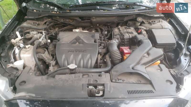 Седан Mitsubishi Lancer 2011 в Киеве фото 5 Седан Mitsubishi Lancer 2011 в Киеве